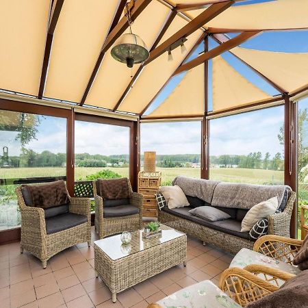 Stunning Holiday Home In Oombergen With Terrace And Garden Zottegem Exterior photo
