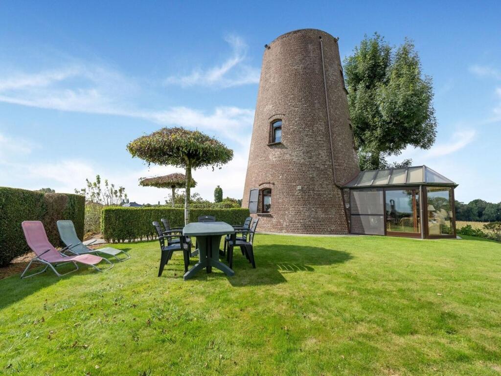 Stunning Holiday Home In Oombergen With Terrace And Garden Zottegem Exterior photo